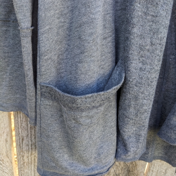 Maurices Small Gray Cardigan - Picture 3 of 13